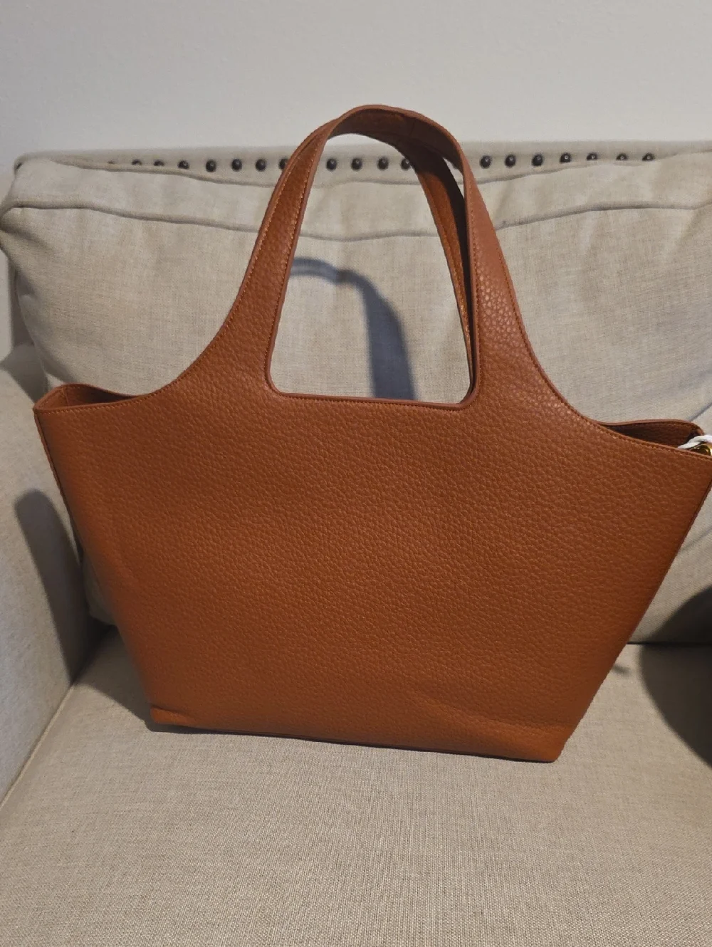 Amazon Essentials Soft Crossbody Tote Bag